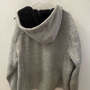Free Country Gray Zip-Up Sweater with Hood